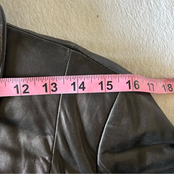 Wilsons Leather Women's Jacket w/ Thinsulate - Picture 9 of 12